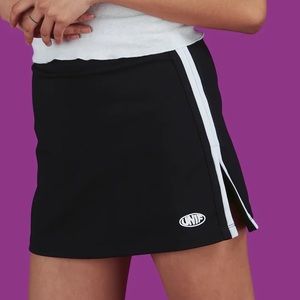 unif track skort